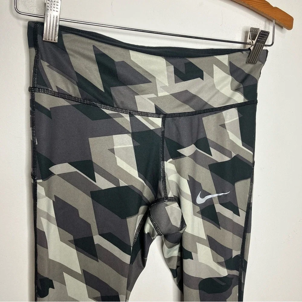 Nike power racer geo groove printed running tights size XS‎